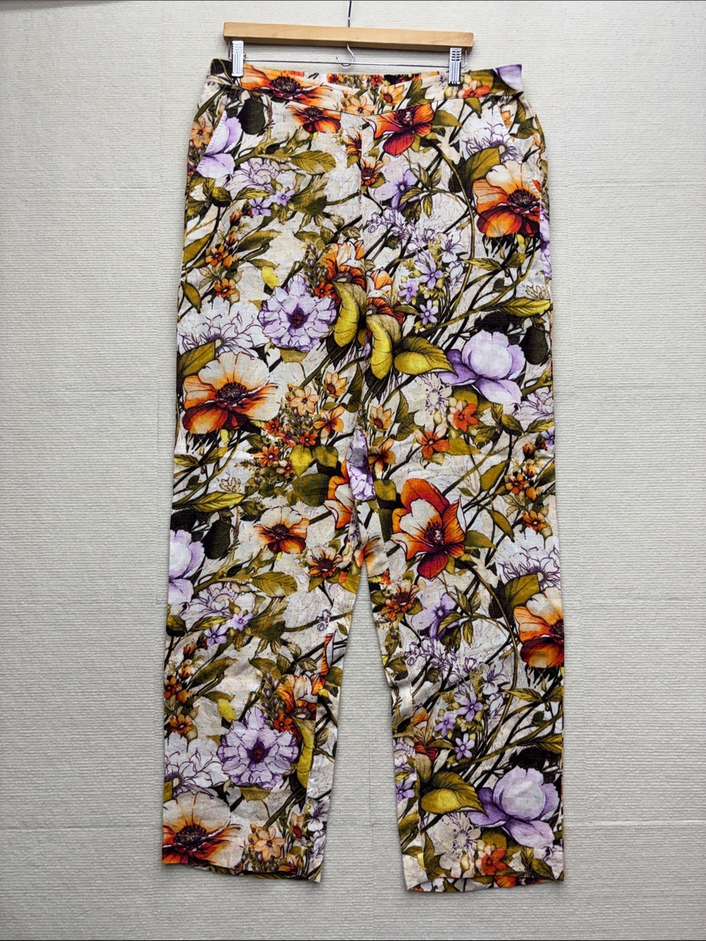 New Chico’s | linen 2.5 T 14 T 14T Floral Print Wide-Leg Pants in Multicolor